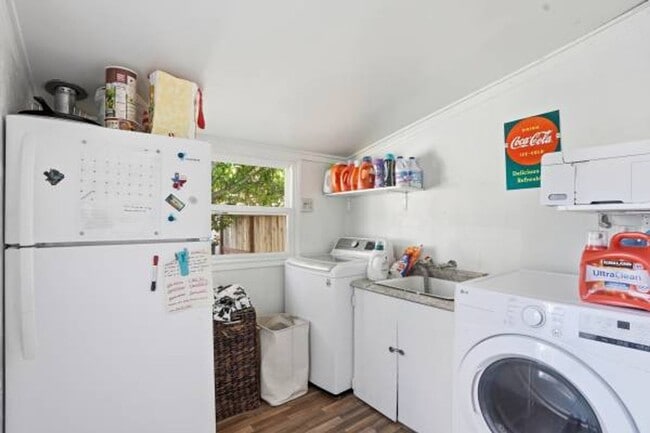 Building Photo - 811 Mission St