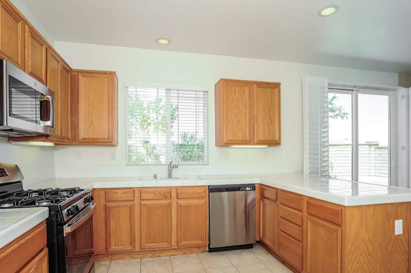 Building Photo - 21 Bosc Ln
