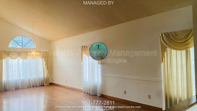 Building Photo - 23972 Creekwood Dr