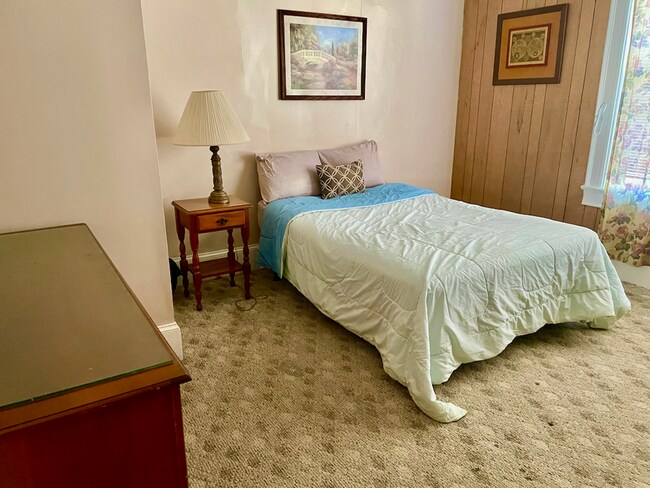 Building Photo - Villa Rooming house