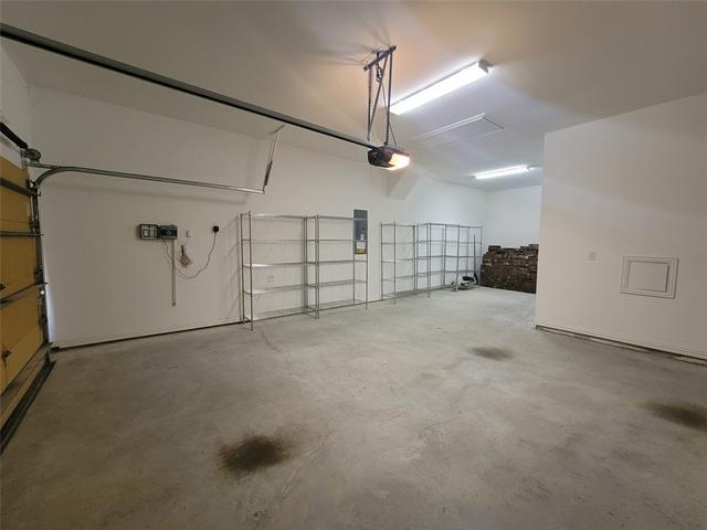 Building Photo - 8553 Gerbera Daisy Rd