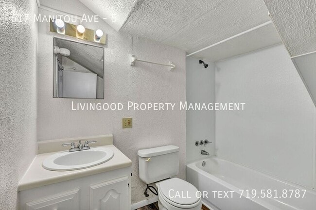 Building Photo - 617 Manitou Ave