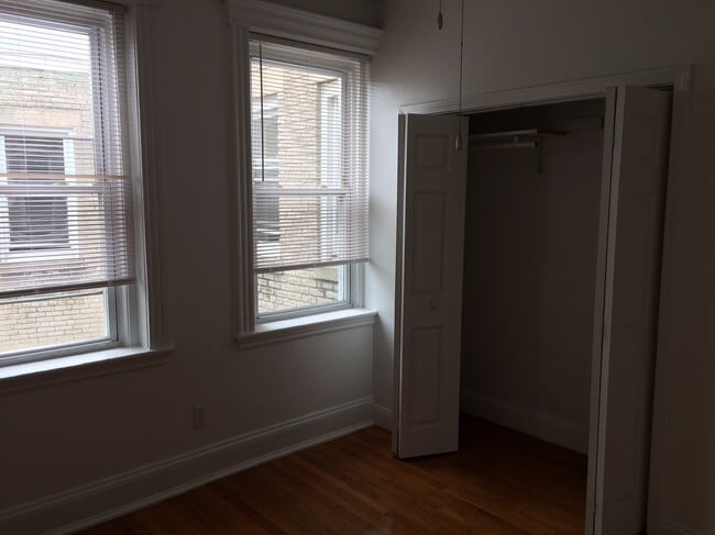 Building Photo - 96 Peterborough St
