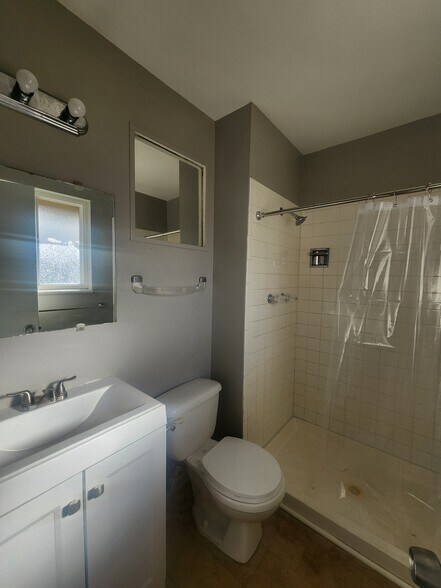 Building Photo - 91 Lansing St