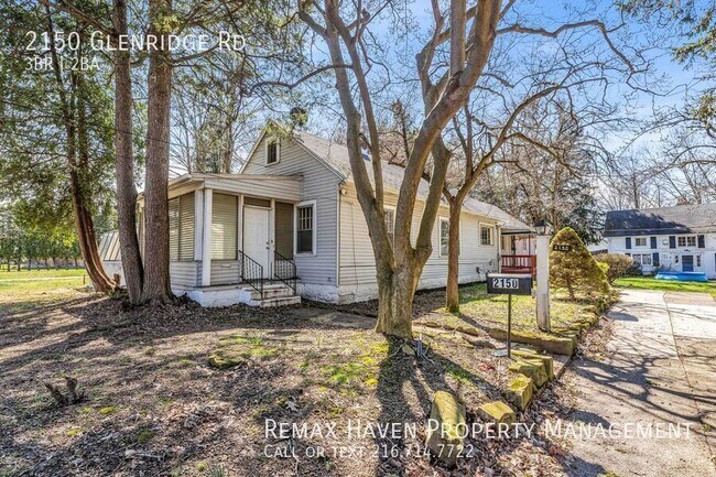 Building Photo - 2150 Glenridge Rd