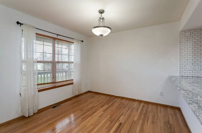 Building Photo - 4715 Bedford Ave