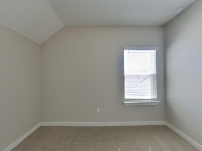 Building Photo - 1560 Mexican Heather Dr