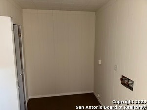 Building Photo - 8816 Oakbrook St