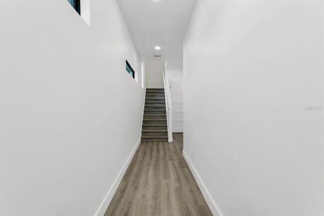 Building Photo - 7016 S Mascotte St