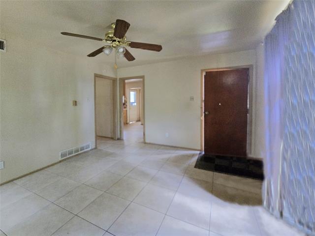 Building Photo - 8224 Campanella Dr