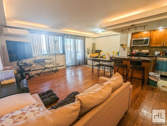 Primary Photo - 2 BED 2 BATH REGO PARK QUEENS BOULEVARD