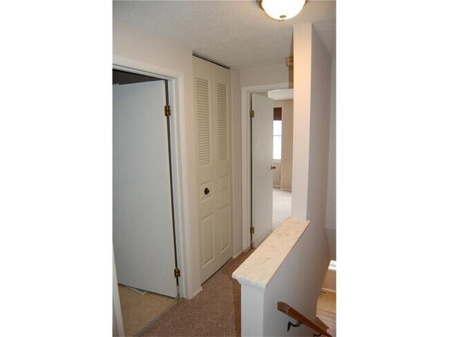 Building Photo - 119 Ligonier Ln