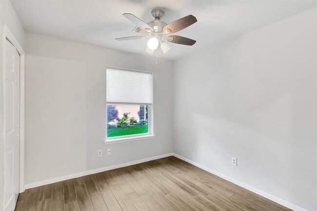 Building Photo - 15 White Bark Pl