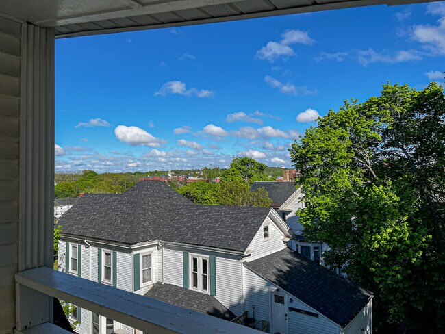 Building Photo - 50 State St