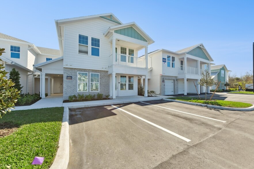 Building Photo - The Honeybell