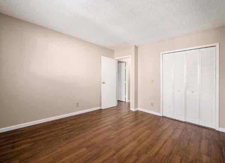 Building Photo - 5676 Dorsey Dr