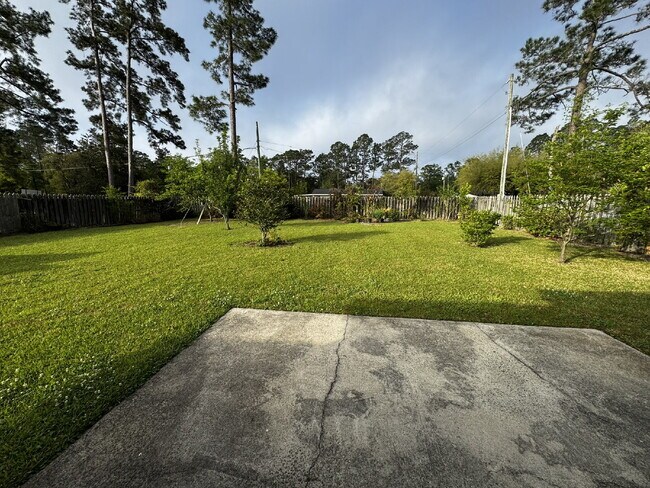 Building Photo - Home for Rent