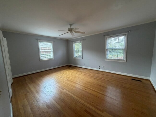 Building Photo - 115 Adams Ave