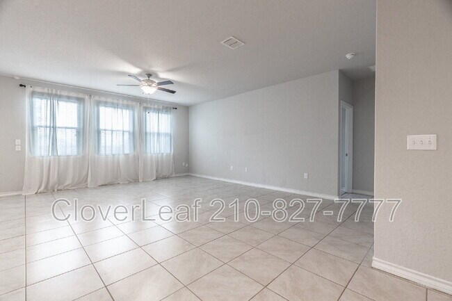 Building Photo - 10326 Rosalina Lp