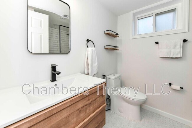 Building Photo - 4706 8th Rd S