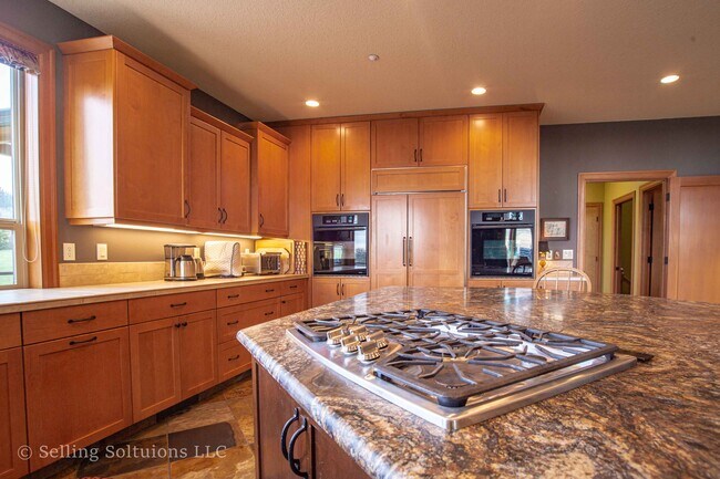 Building Photo - 5010 SE 362nd Ave