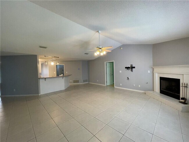 Building Photo - 8669 W Anvil Ct