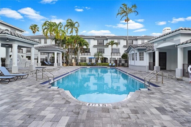 Building Photo - 765 SW 148th Ave