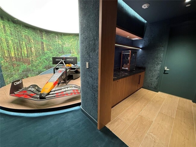 Building Photo - 77 SE 5th St