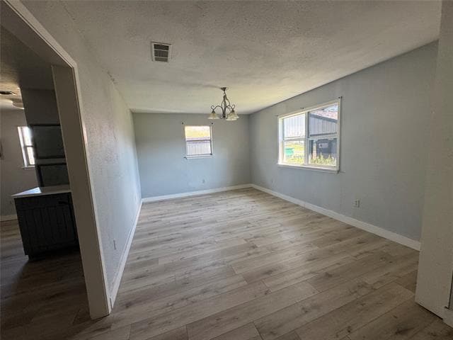 Building Photo - 402 N Hughes St