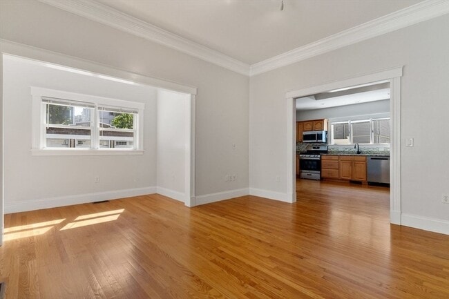 Building Photo - 102 Jaques St
