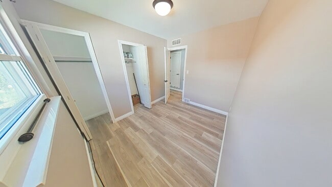 Building Photo - 3-Bedroom Home in St. Clair Shores – Cozy ...