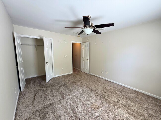 Building Photo - 209 Gibby Ln