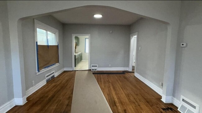 Building Photo - 4216 Jefferson St