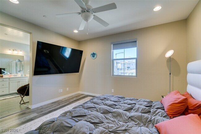 Building Photo - 172 Petaluma Valley Dr