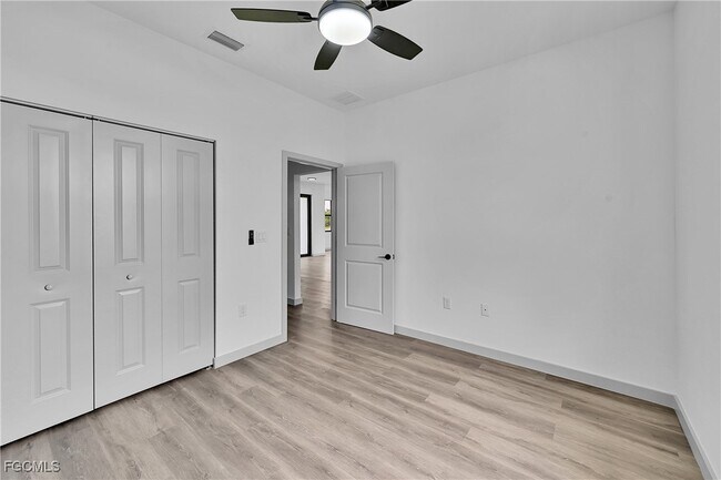 Building Photo - 1024 Halby Ave S