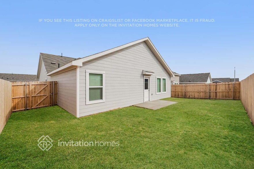 Building Photo - 4009 Mountain Meadow Rd