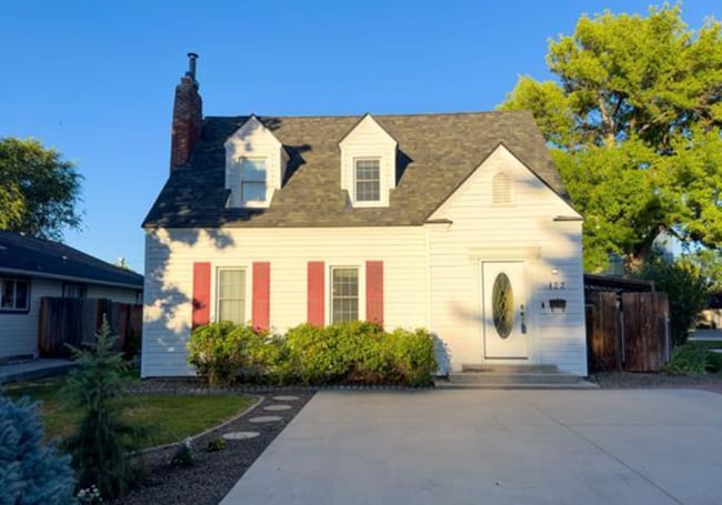 Primary Photo - Charming 3-Bedroom Home with Spacious Base...