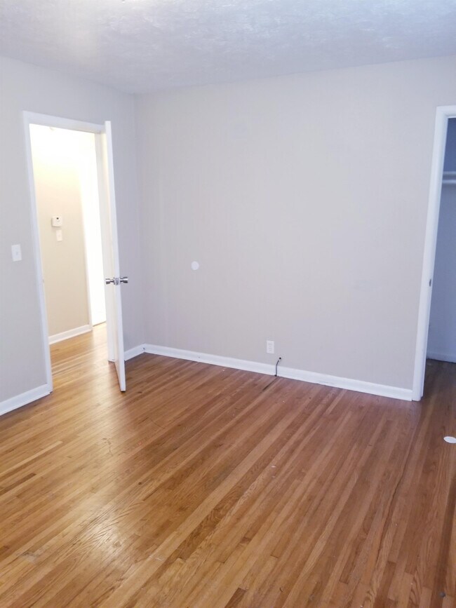 Building Photo - 5104 E Pawnee St