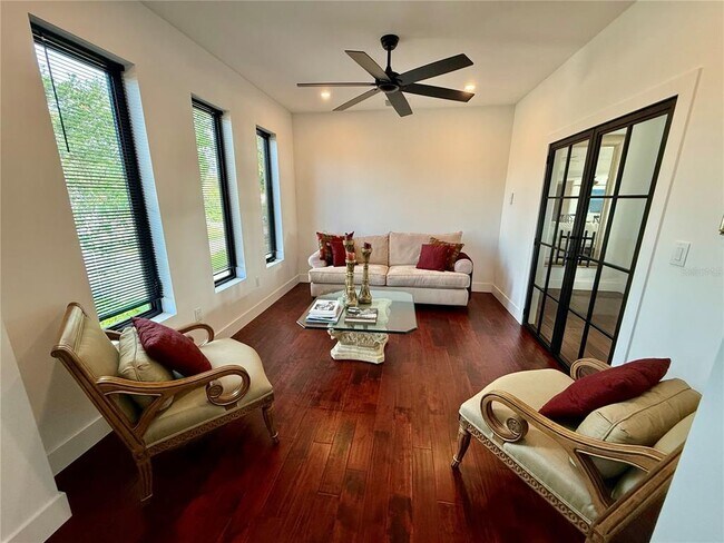 Building Photo - 1257 Tree Bay Ln