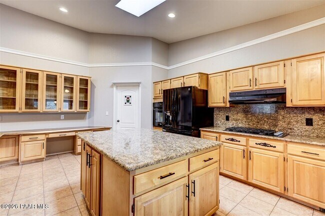 Building Photo - 611 Heather Brook Cir