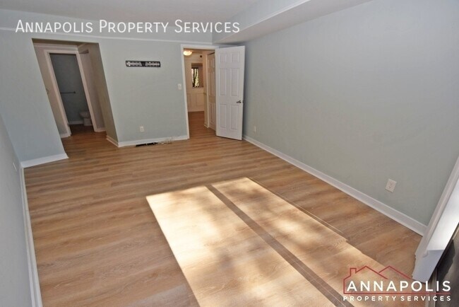 Building Photo - 2008 Quay Village Ct