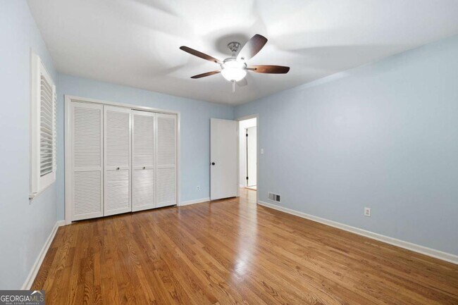 Building Photo - 1171 Starline Dr