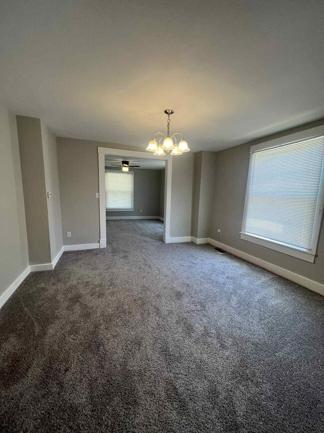 Building Photo - Charming 3-Bedroom, 2-Bathroom Two-Story H...
