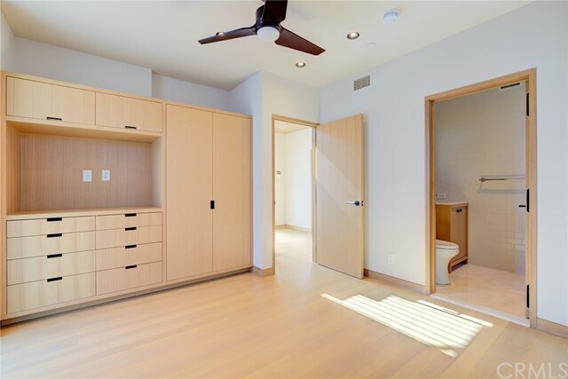 Building Photo - 1612 Ocean Dr