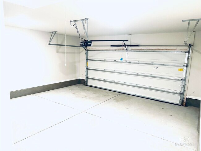 Building Photo - 394 Preston Wy