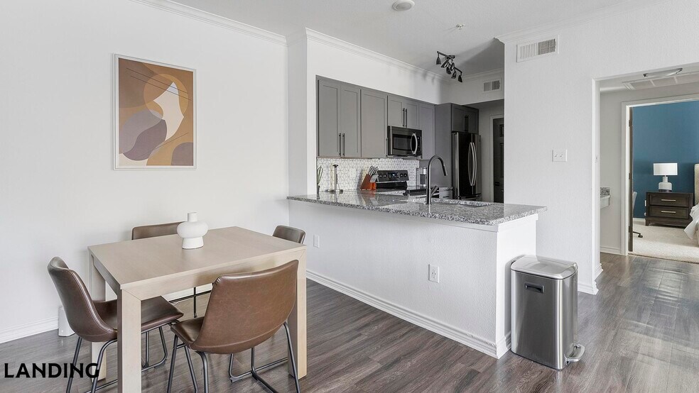 Building Photo - 9601 Custer Rd