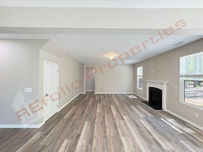 Building Photo - 1208 Golden Eagle Dr