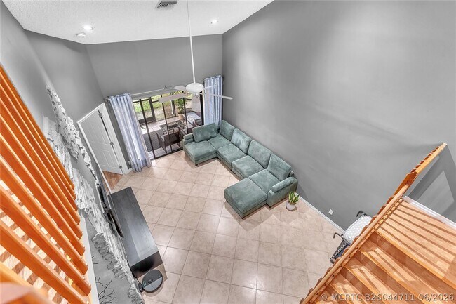 Building Photo - 8407 NW 78th Ct