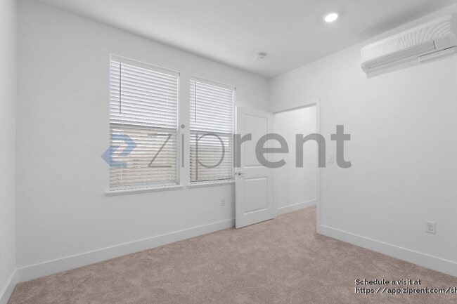 Building Photo - 8088 Monterey Pebble Wy