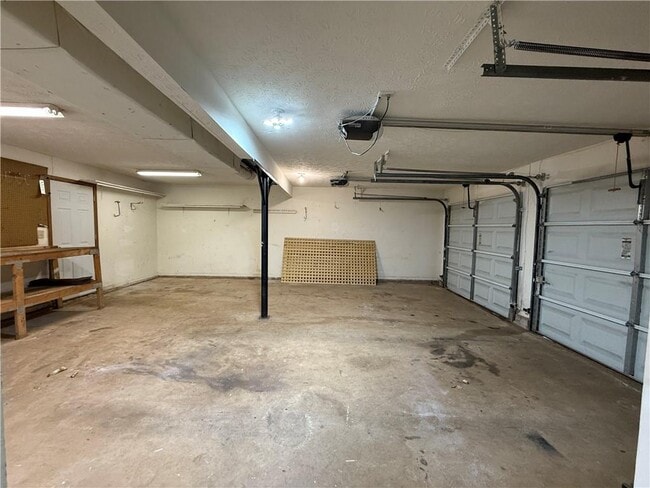 Building Photo - 11135 Indian Village Dr
